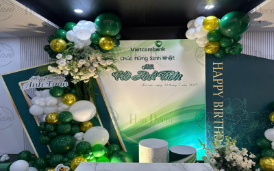 Tiệc khai trương